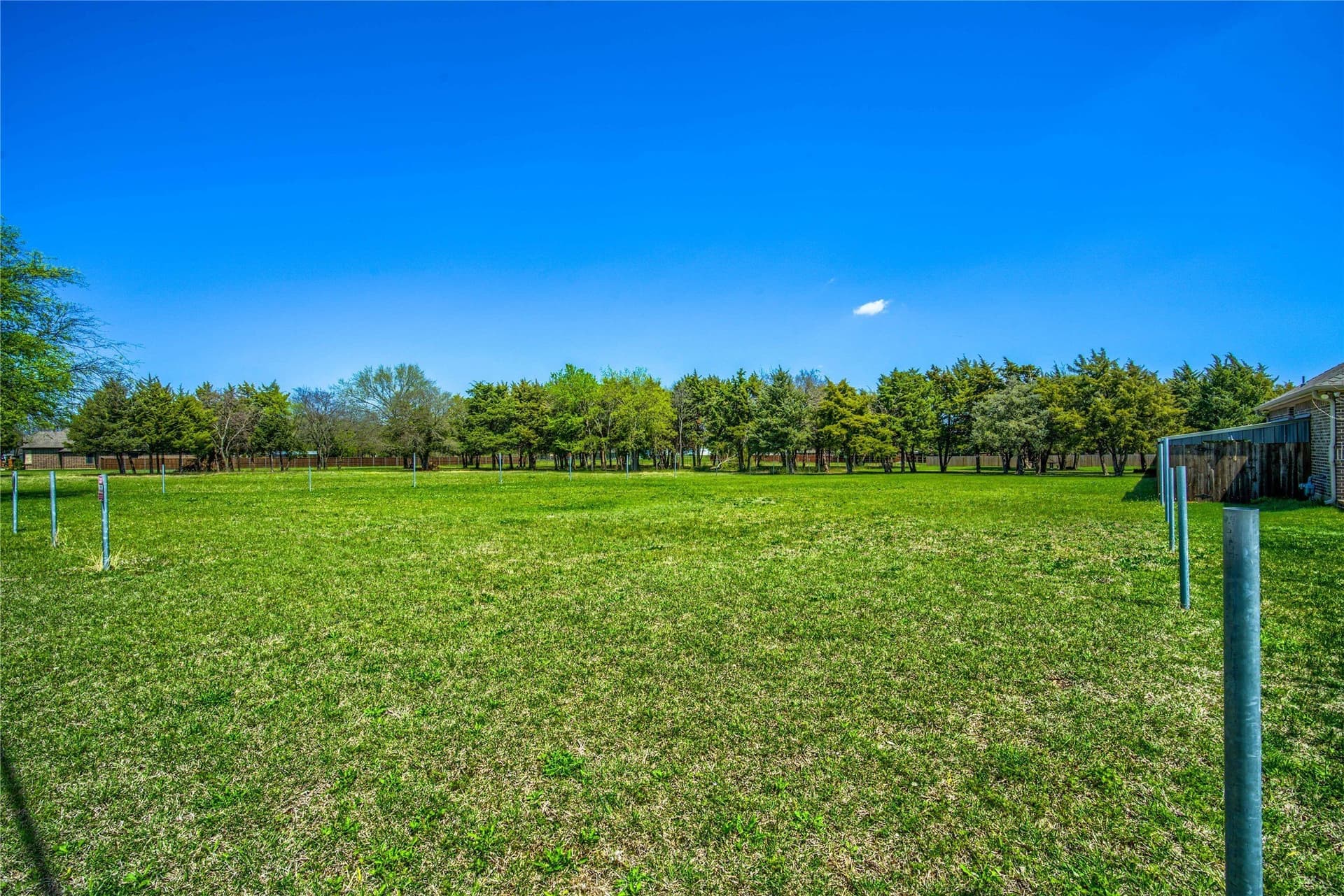 0.76 acres in Dallas County - photo 40