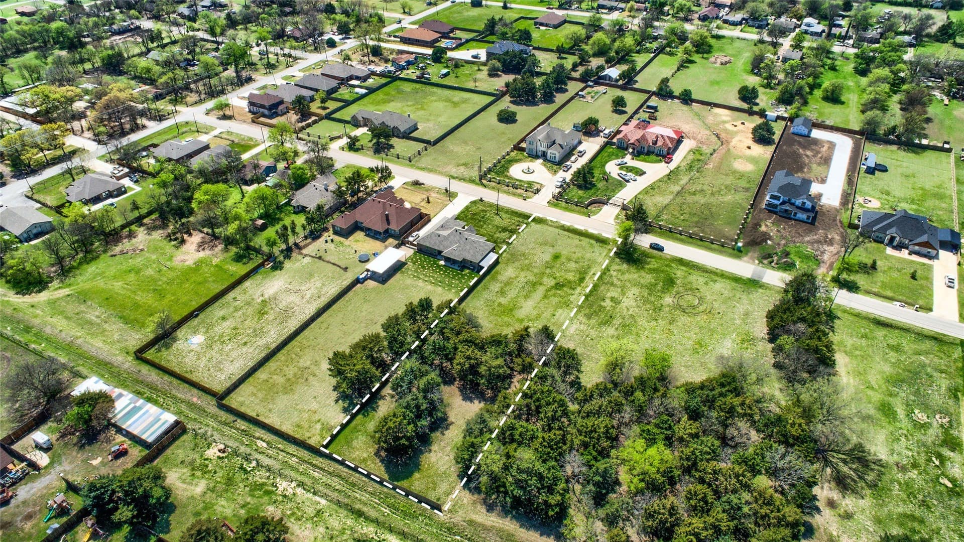 0.76 acres in Dallas County - photo 32