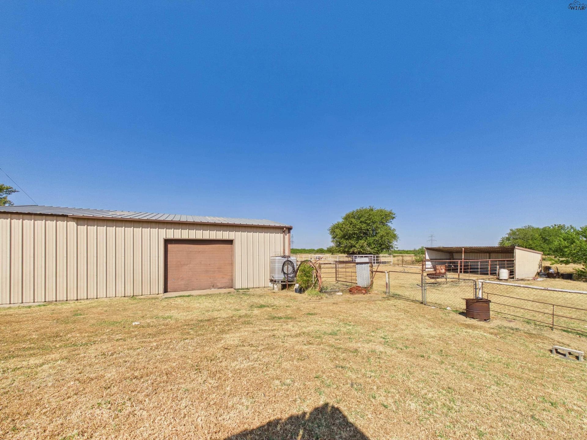 10 acres in Archer County - photo 38