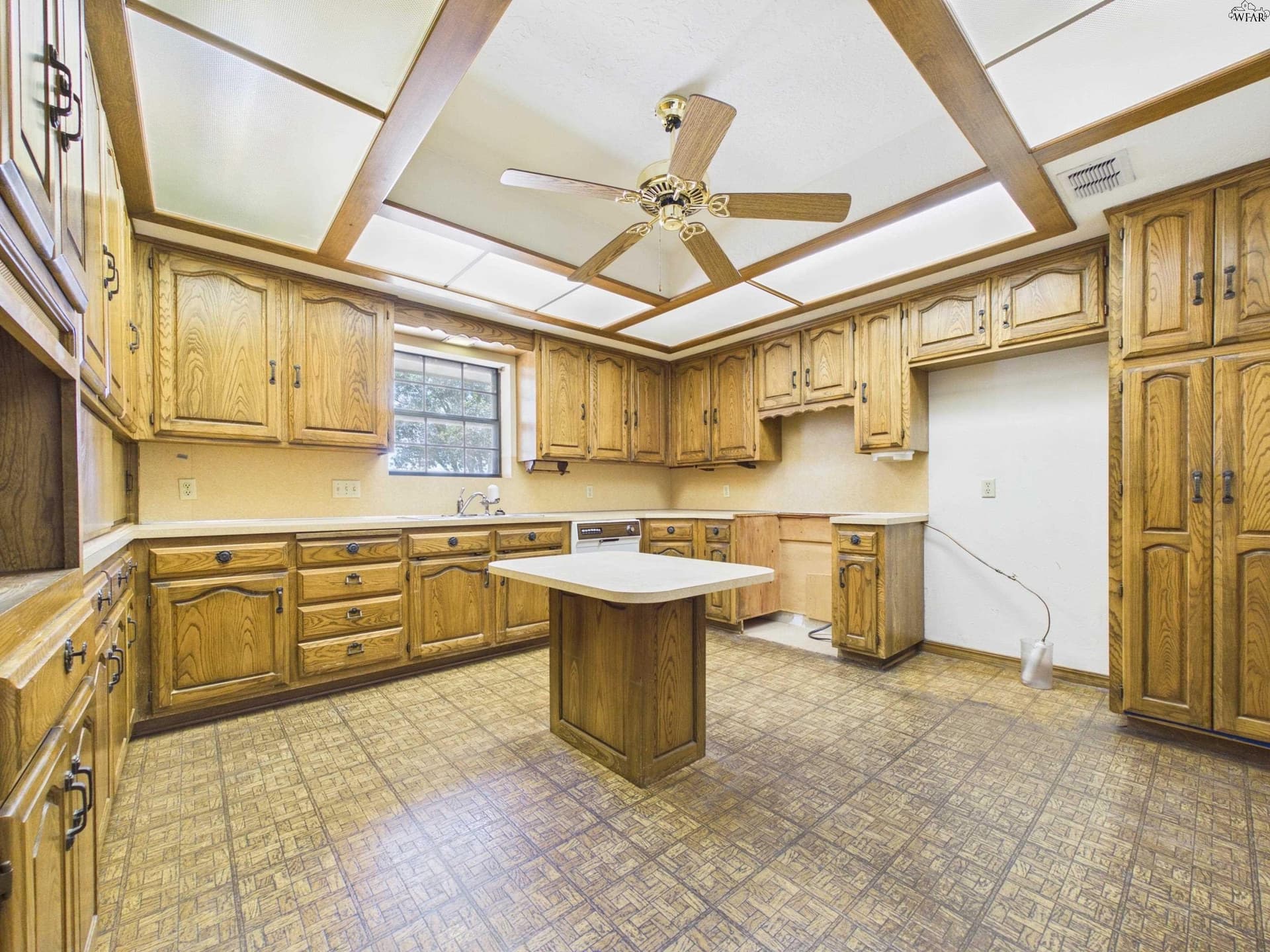 10 acres in Archer County - photo 7