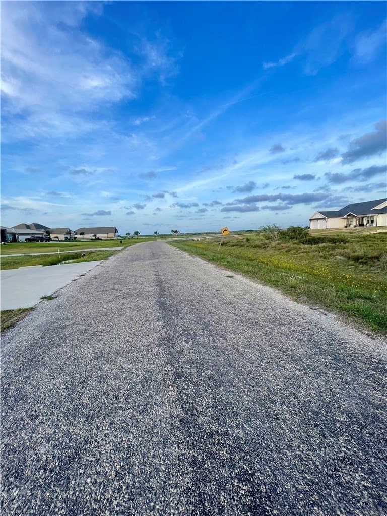 1 acres in Aransas County gallery image 3