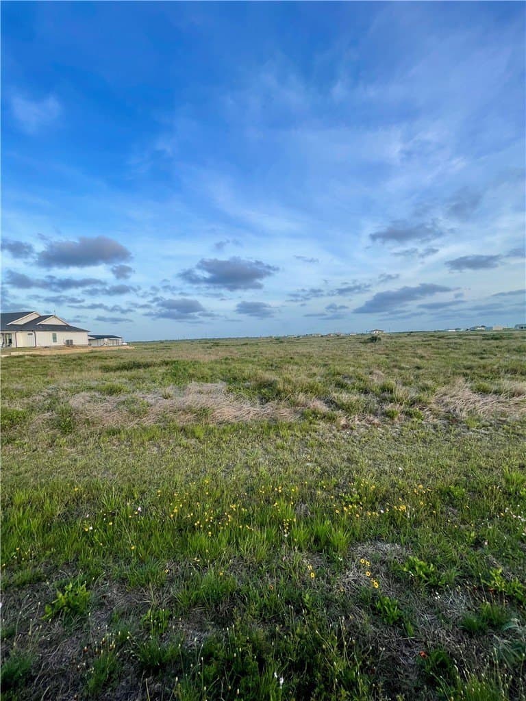 1 acres in Aransas County