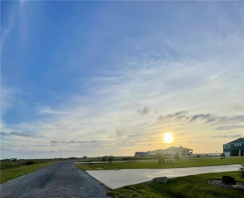 1 acres in Aransas County gallery image 4