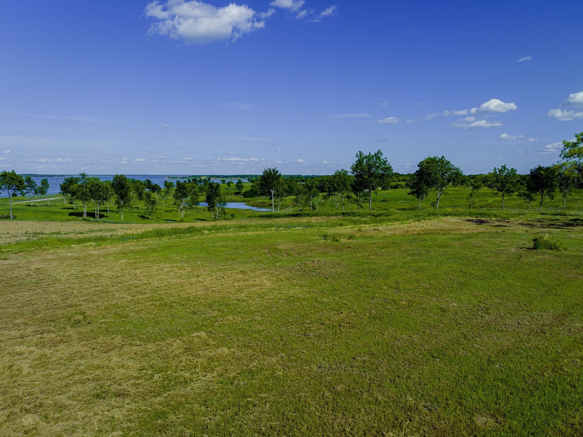 1.06 acres in Navarro County - photo 12