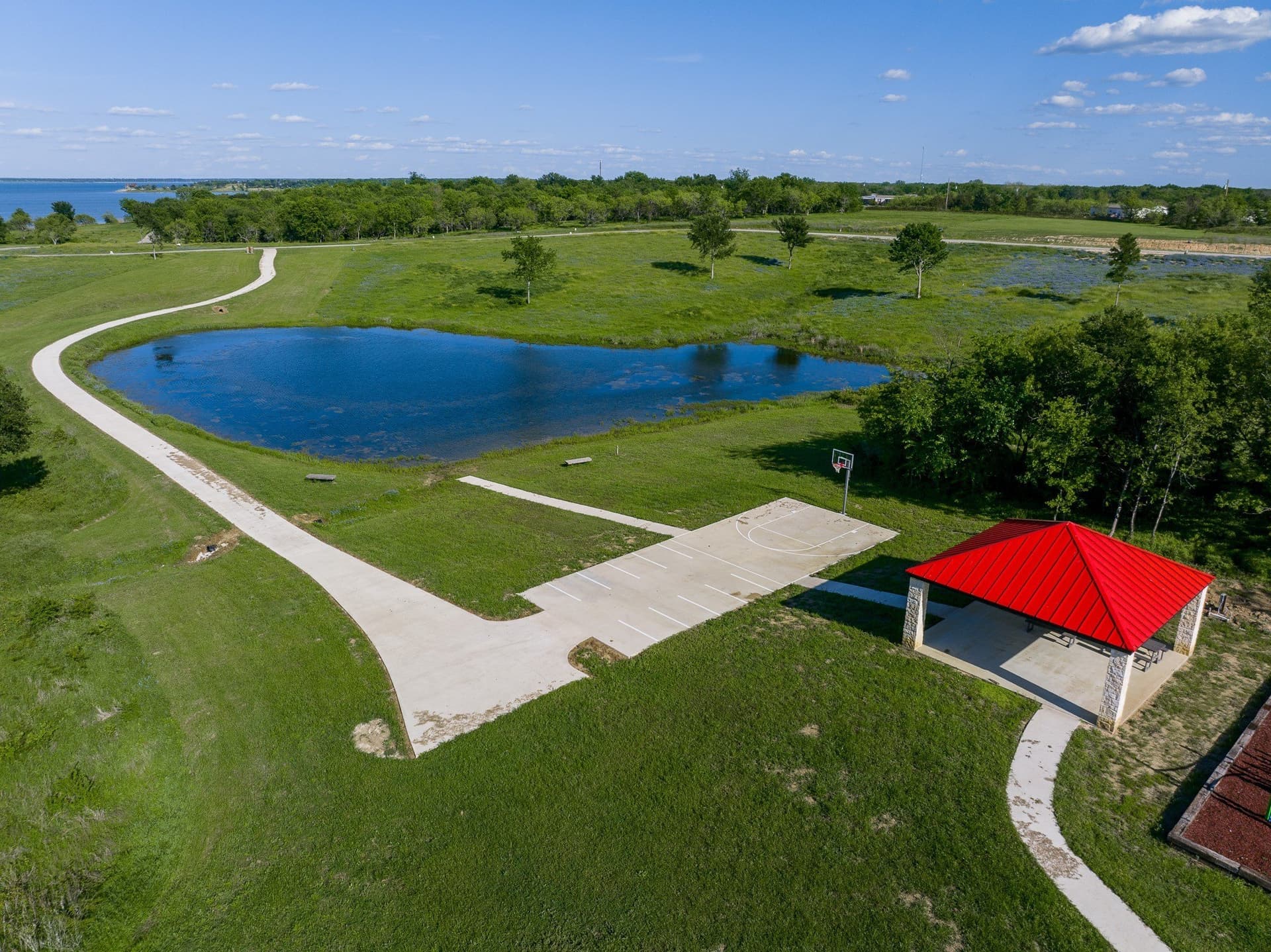 1.06 acres in Navarro County - photo 35
