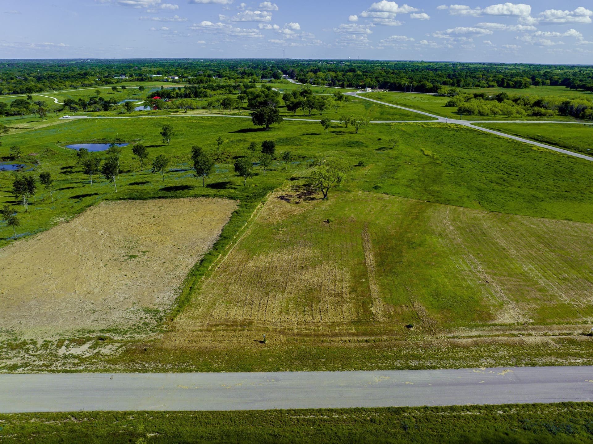 1.06 acres in Navarro County - photo 4