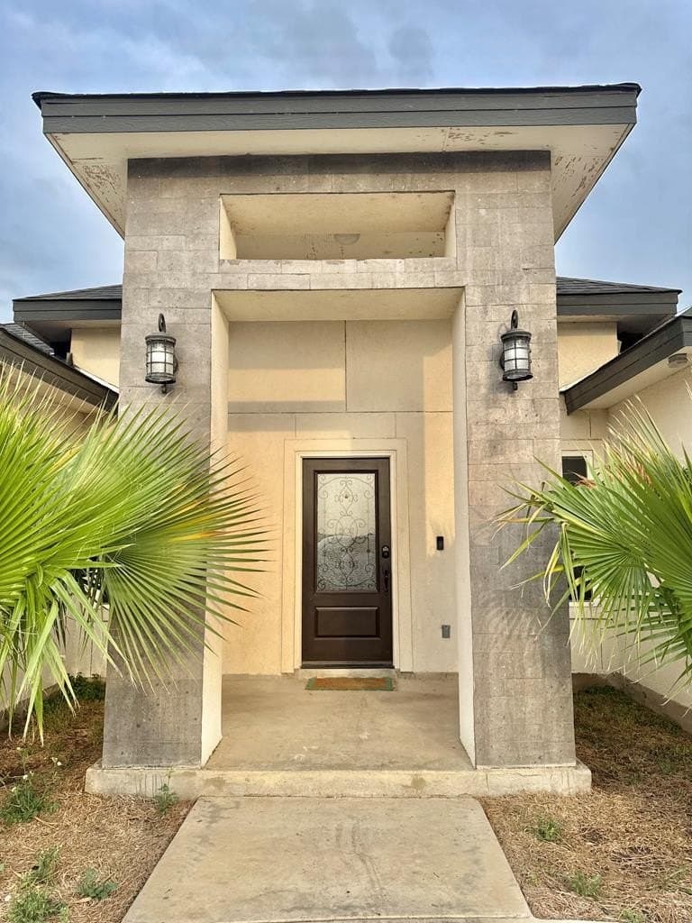 7,944 acres in Maverick County