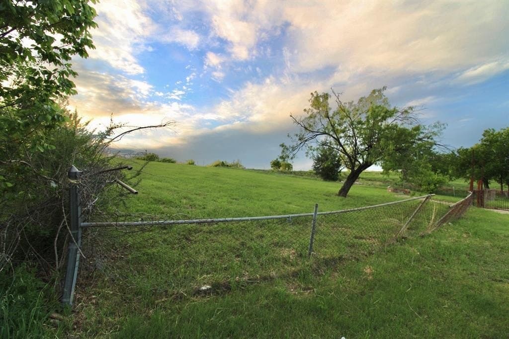 0.65 acres in Dallas County gallery image 2