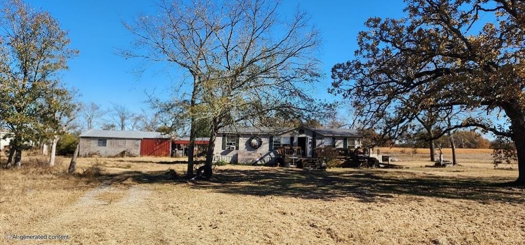 8 acres in Henderson County