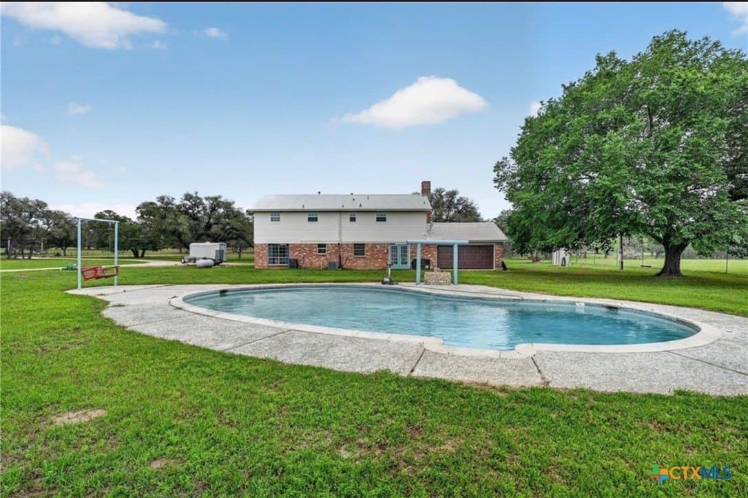 15 acres in Lavaca County - photo 6