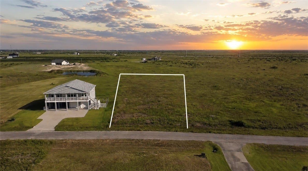 1 acres in Aransas County