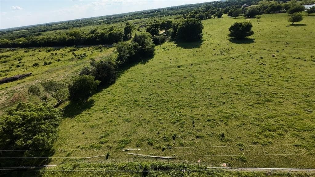 3.19 acres in Grayson County gallery image 2