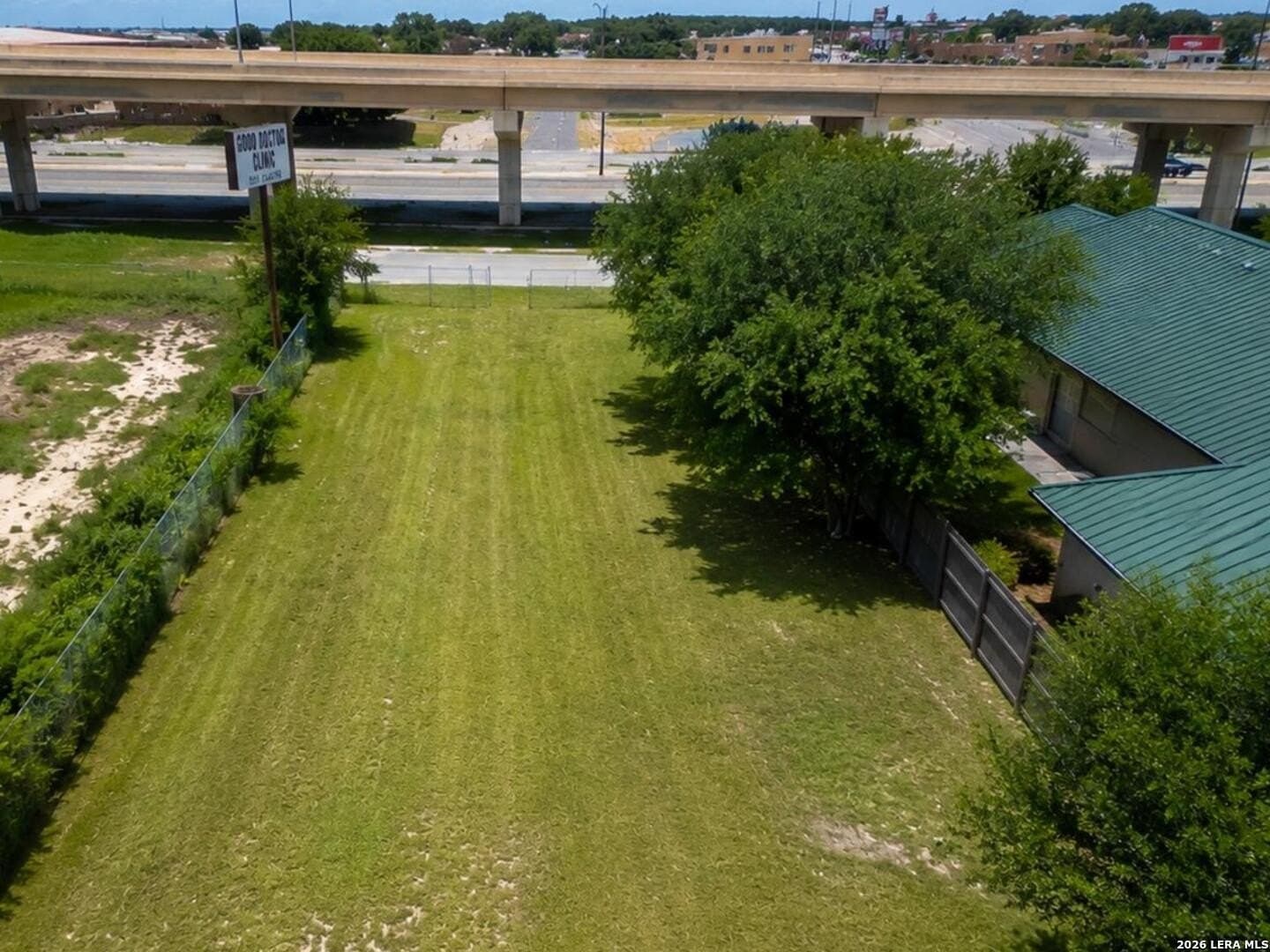 0.22 acres in Bexar County gallery image 2
