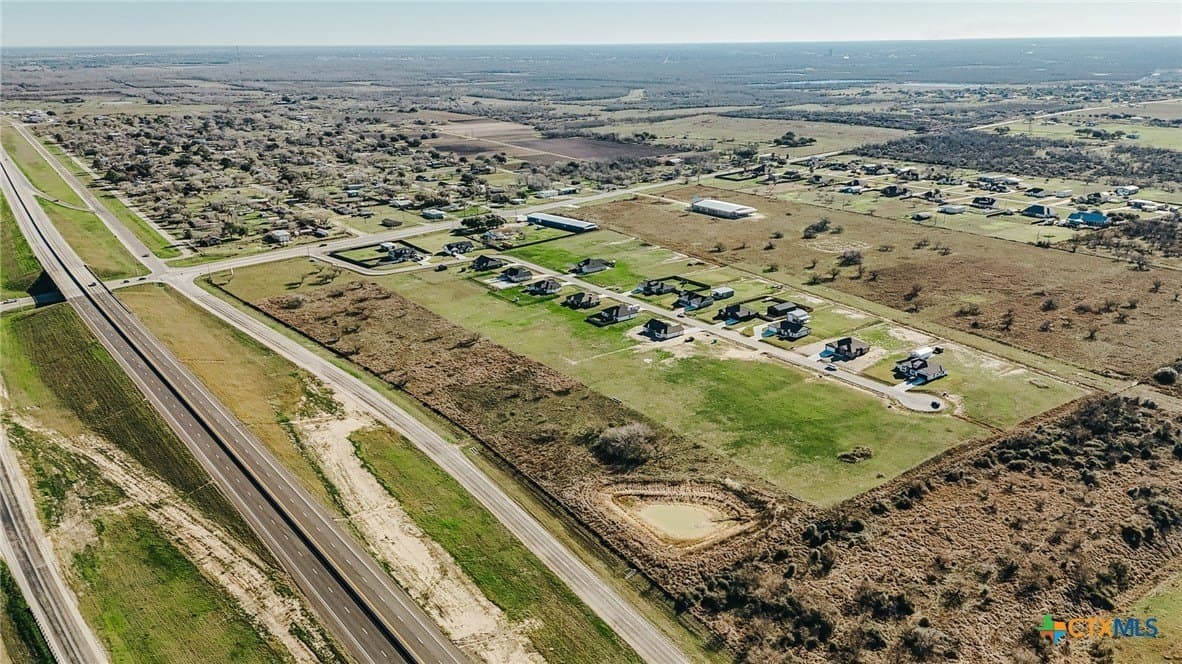 5.93 acres in Victoria County gallery image 4