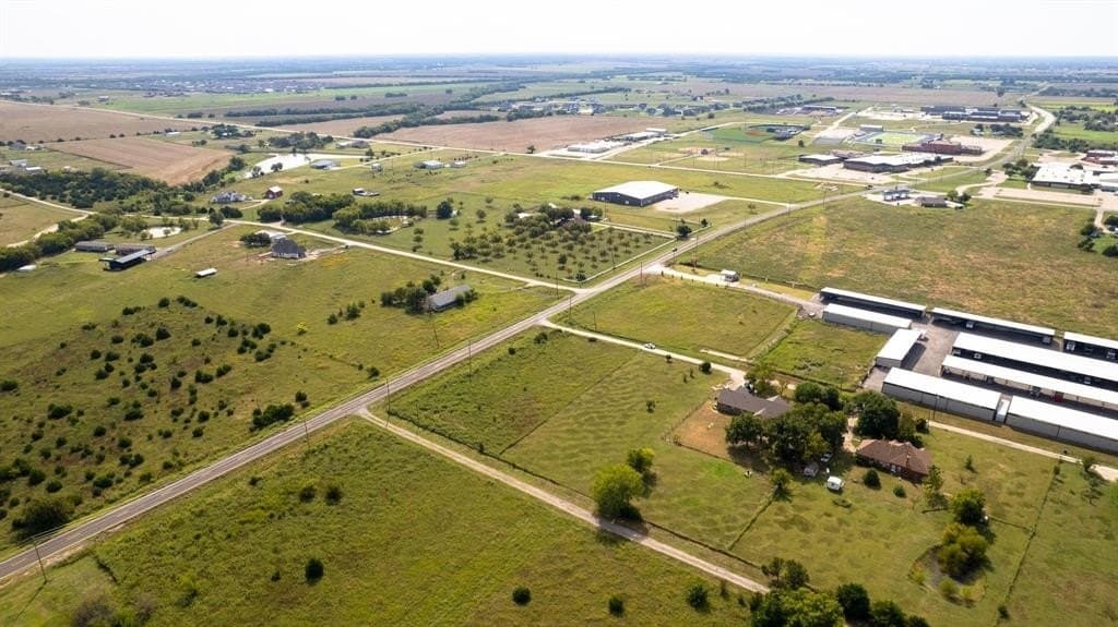 1.36 acres in Collin County gallery image 4
