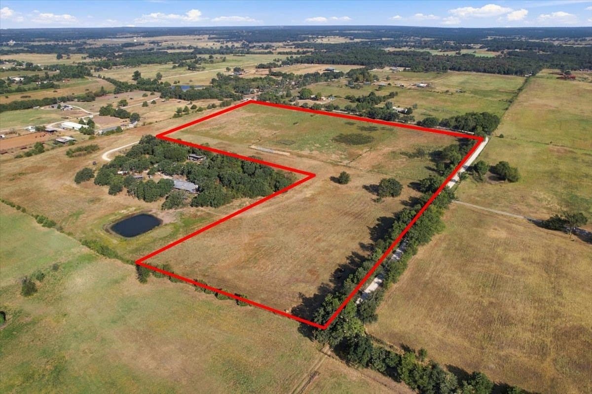 19.5 acres in Cooke County - photo 6