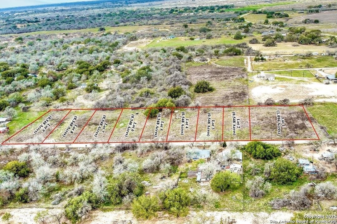 0.55 acres in Wilson County gallery image 2