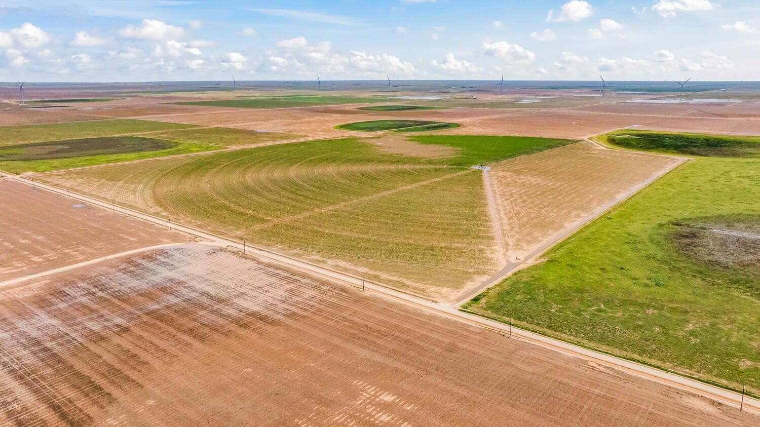 320 acres in Floyd County