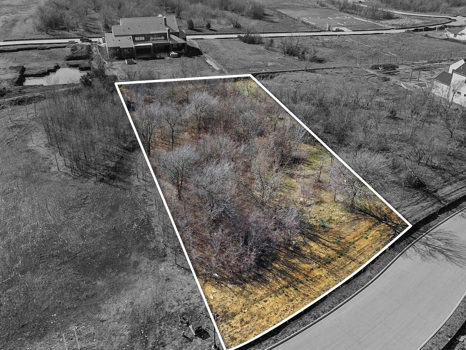0.9 acres in Denton County