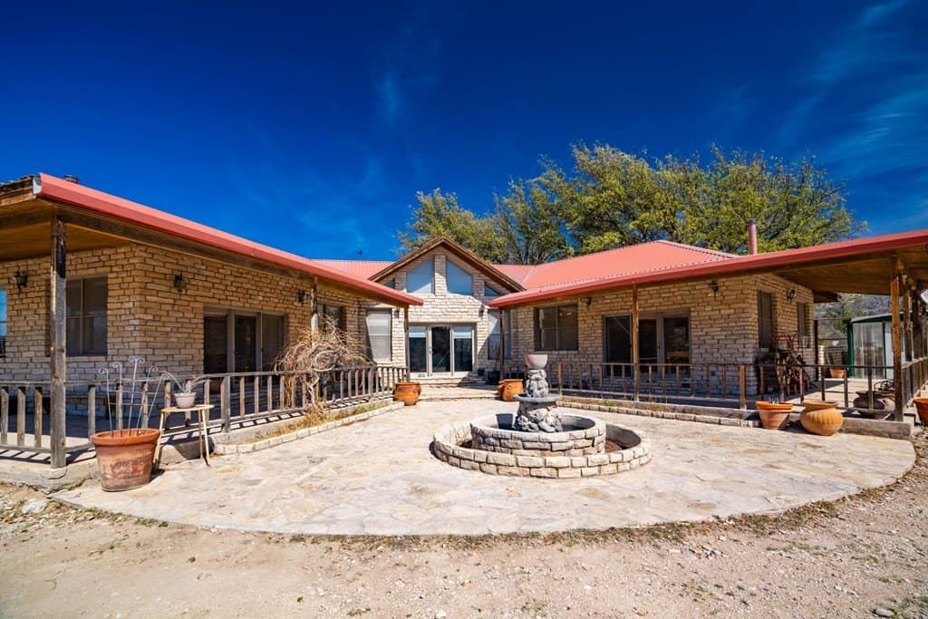 8,499 acres in Val Verde County - photo 25