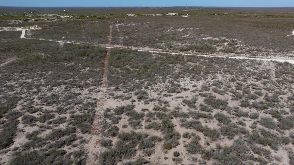 553.66 acres in Duval County - photo 32