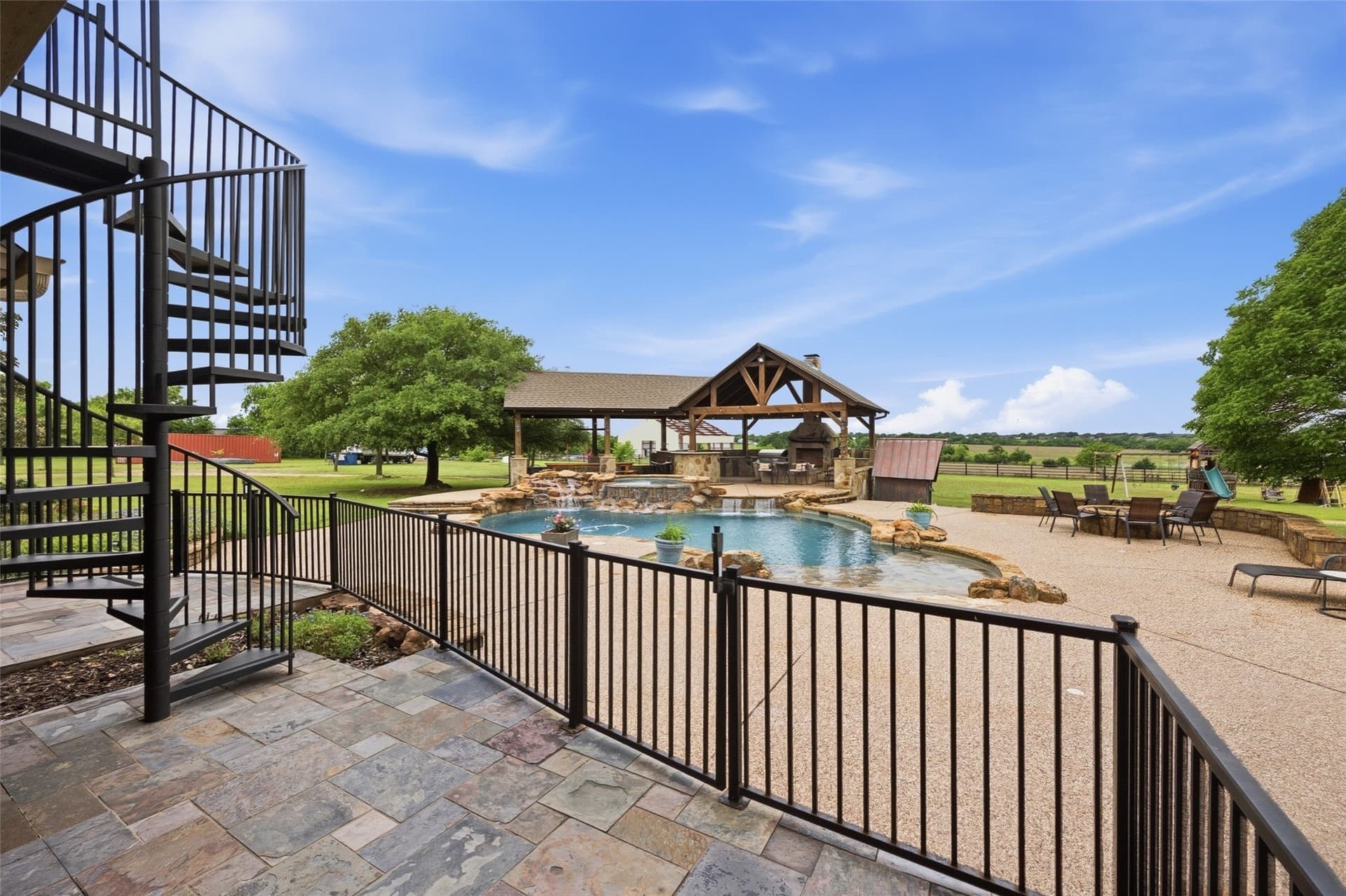 32.94 acres in Ellis County - photo 29