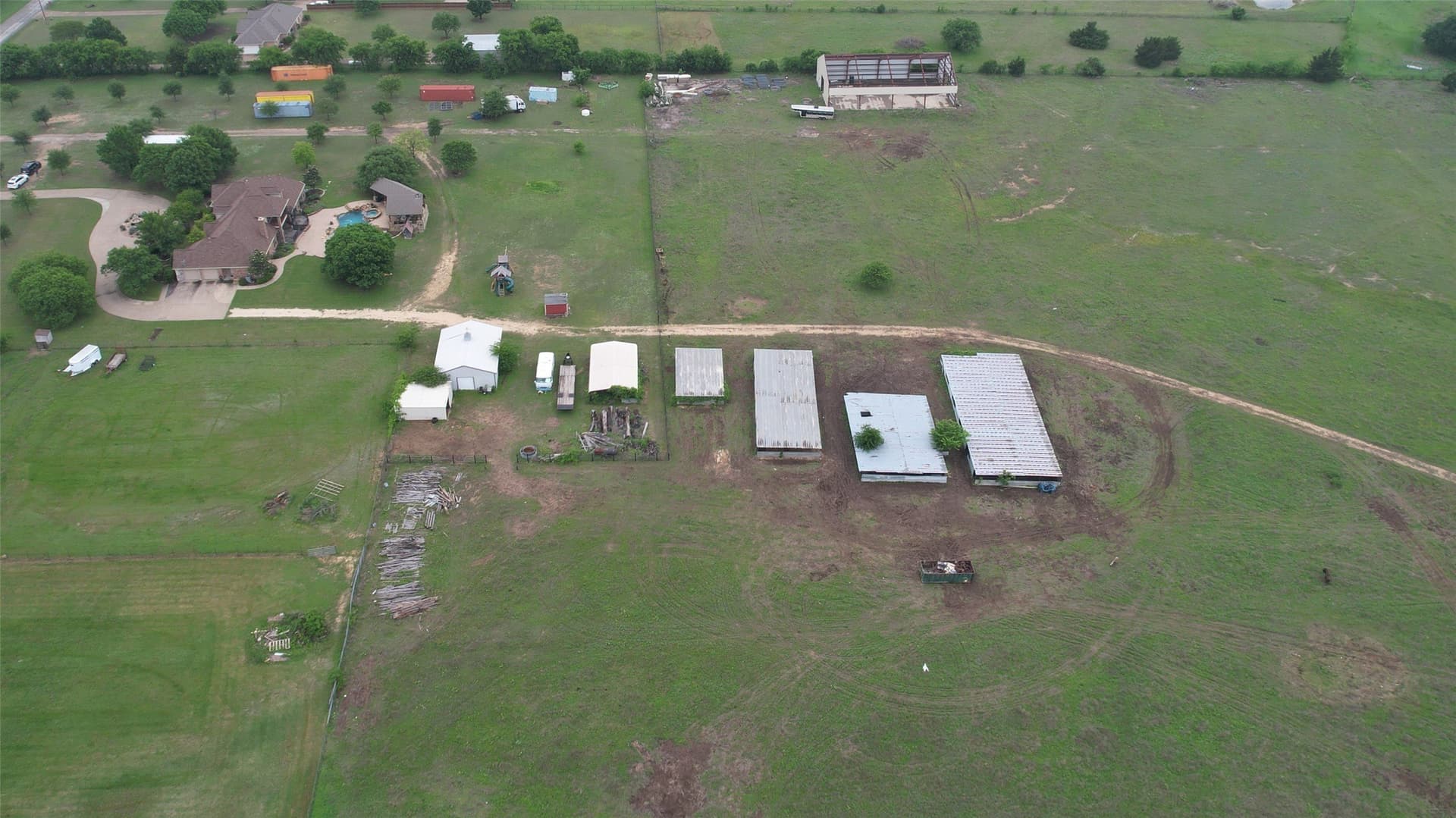 32.94 acres in Ellis County - photo 6