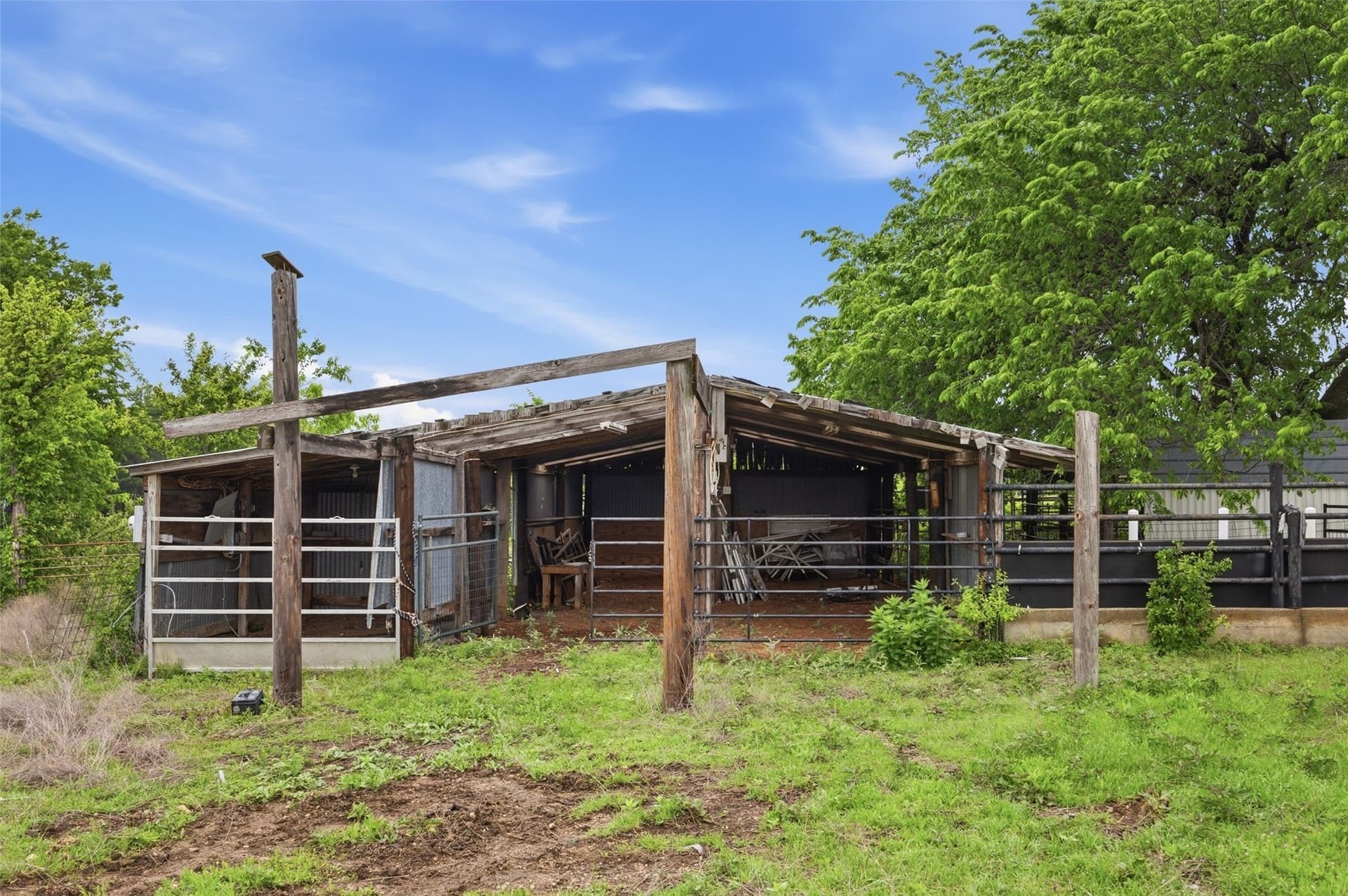 32.94 acres in Ellis County - photo 37