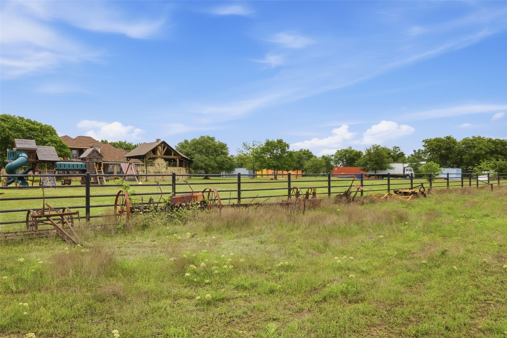 32.94 acres in Ellis County - photo 32