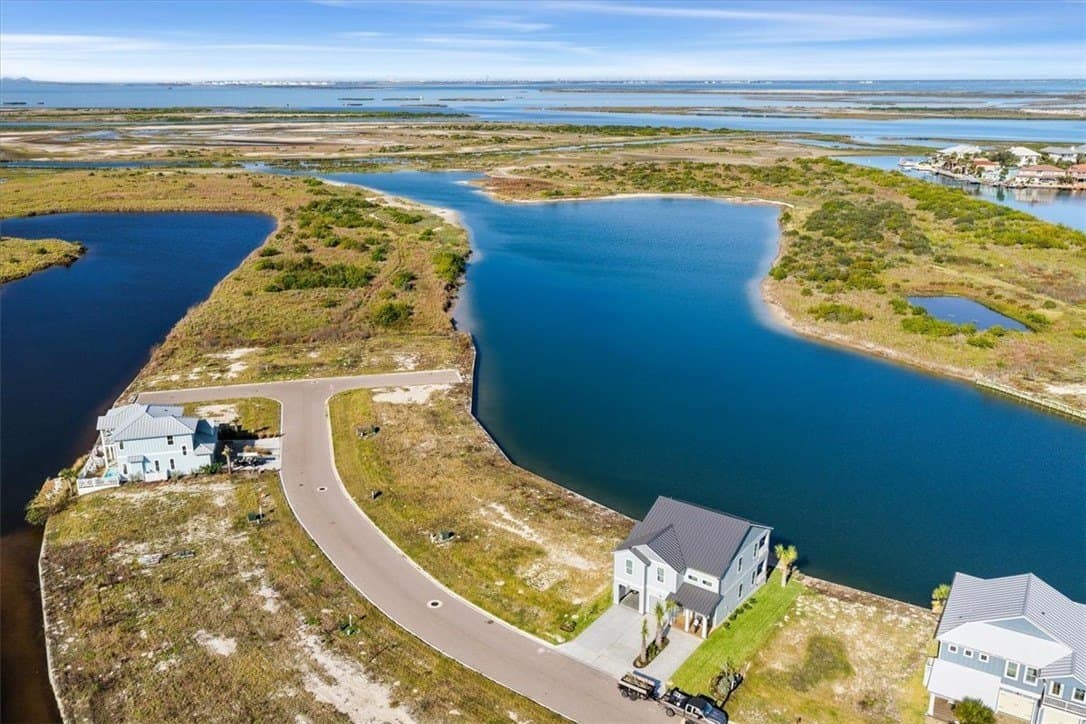 0.16 acres in Nueces County - photo 2