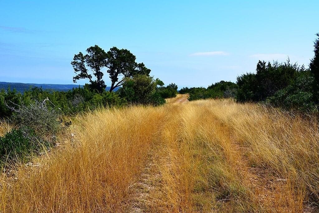386.49 acres in Real County - photo 34