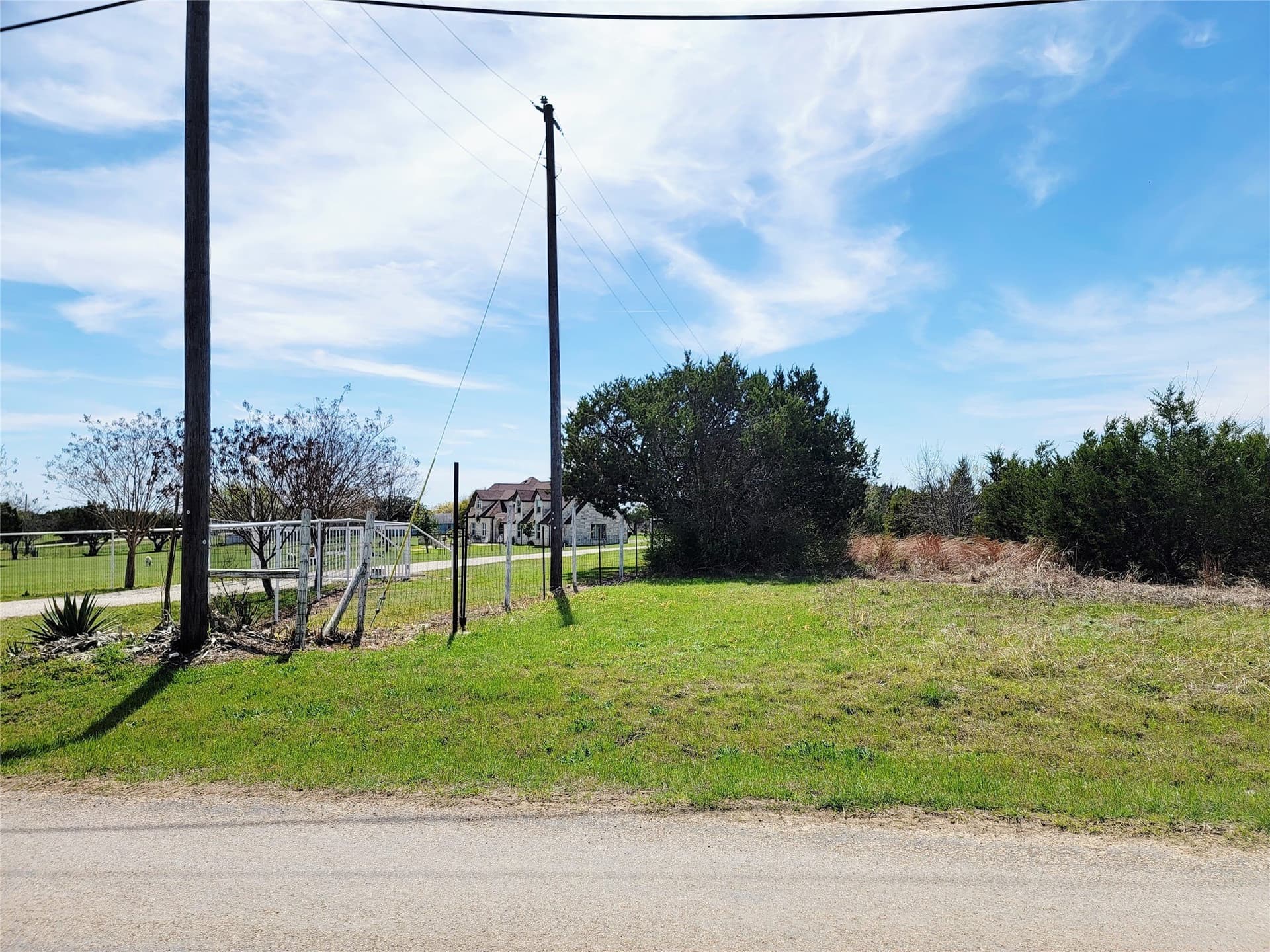3.34 acres in Johnson County gallery image 3
