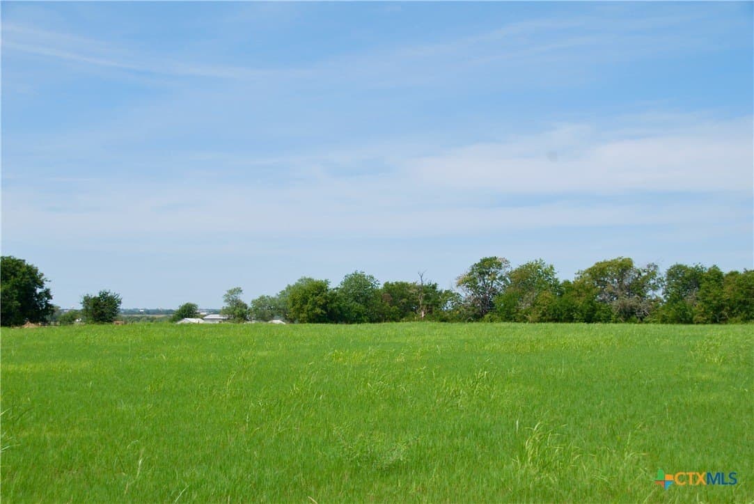 8 acres in Fayette County - photo 3
