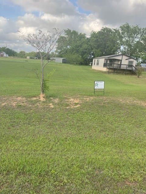 0.17 acres in Wood County