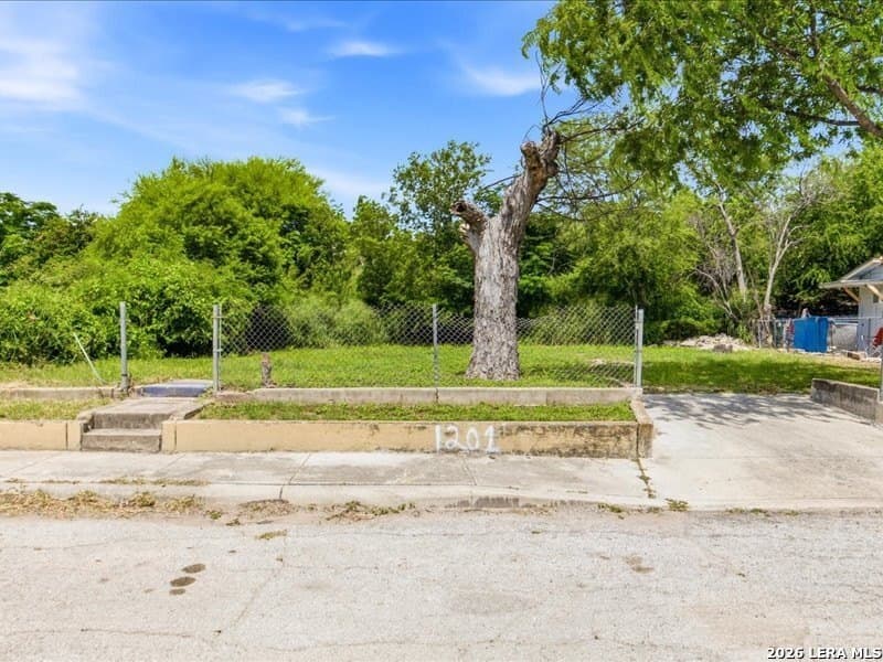 0.08 acres in Bexar County gallery image 2
