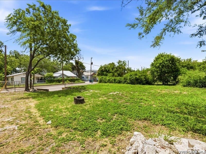 0.08 acres in Bexar County - photo 31