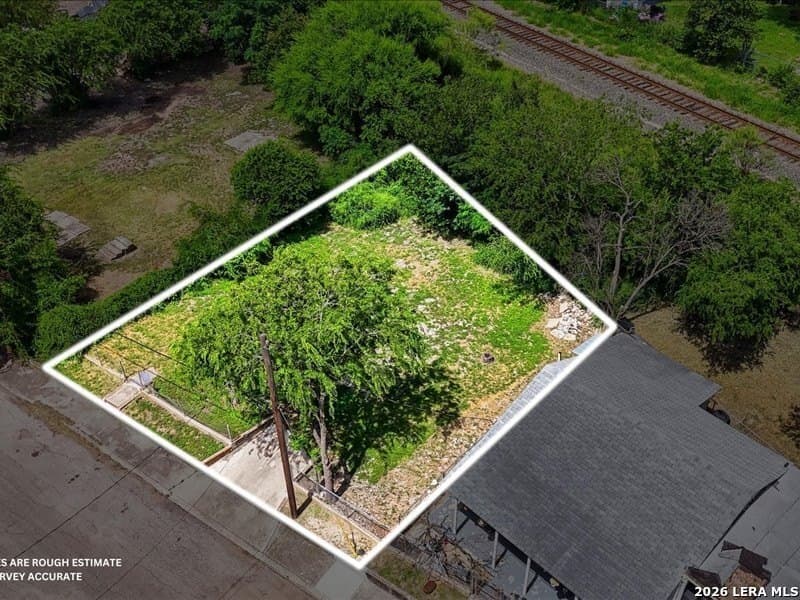 0.08 acres in Bexar County - photo 15
