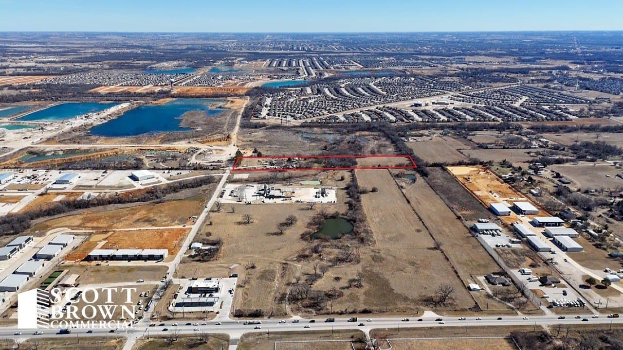 9.98 acres in Denton County gallery image 3