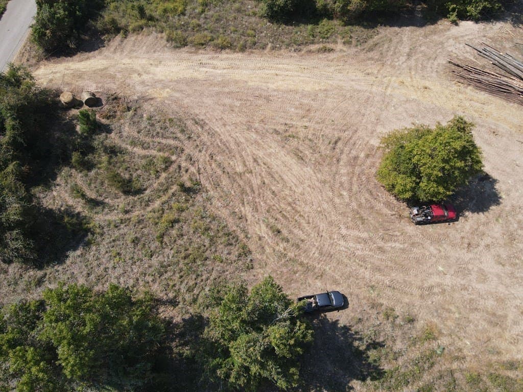 53.4 acres in ANDERSON County featured view