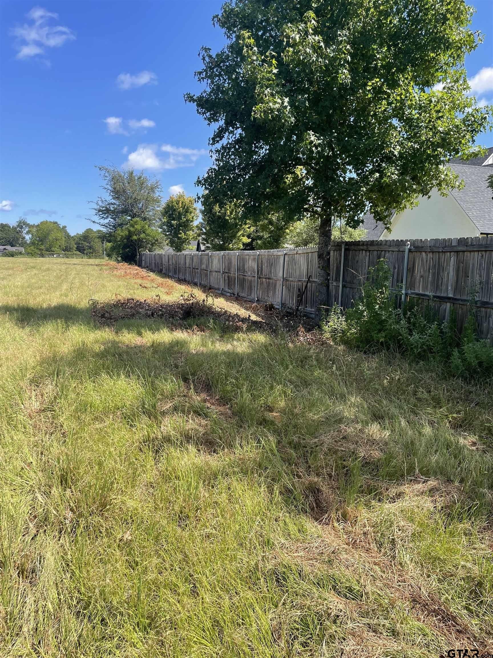 4.33 acres in Smith County - photo 7