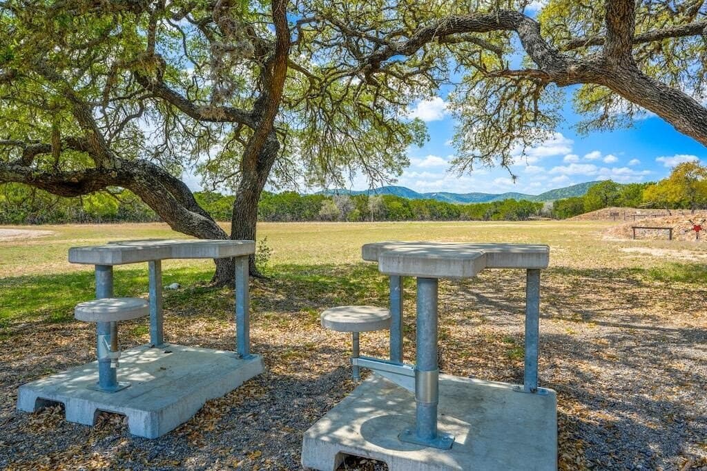 620 acres in Bandera County - photo 10