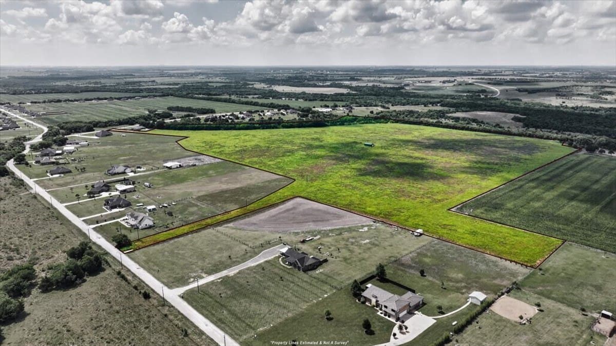 72.37 acres in Ellis County gallery image 2