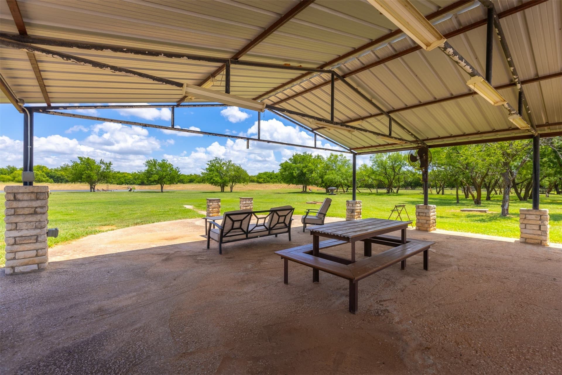 56.04 acres in Young County - photo 24