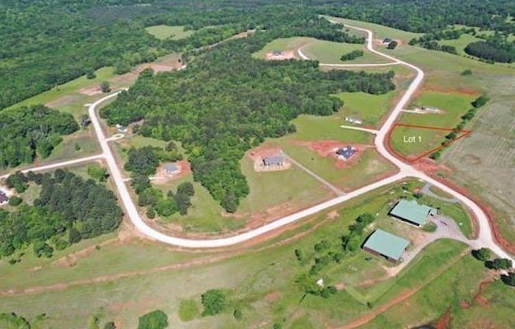 1.62 acres in Smith County - photo 4