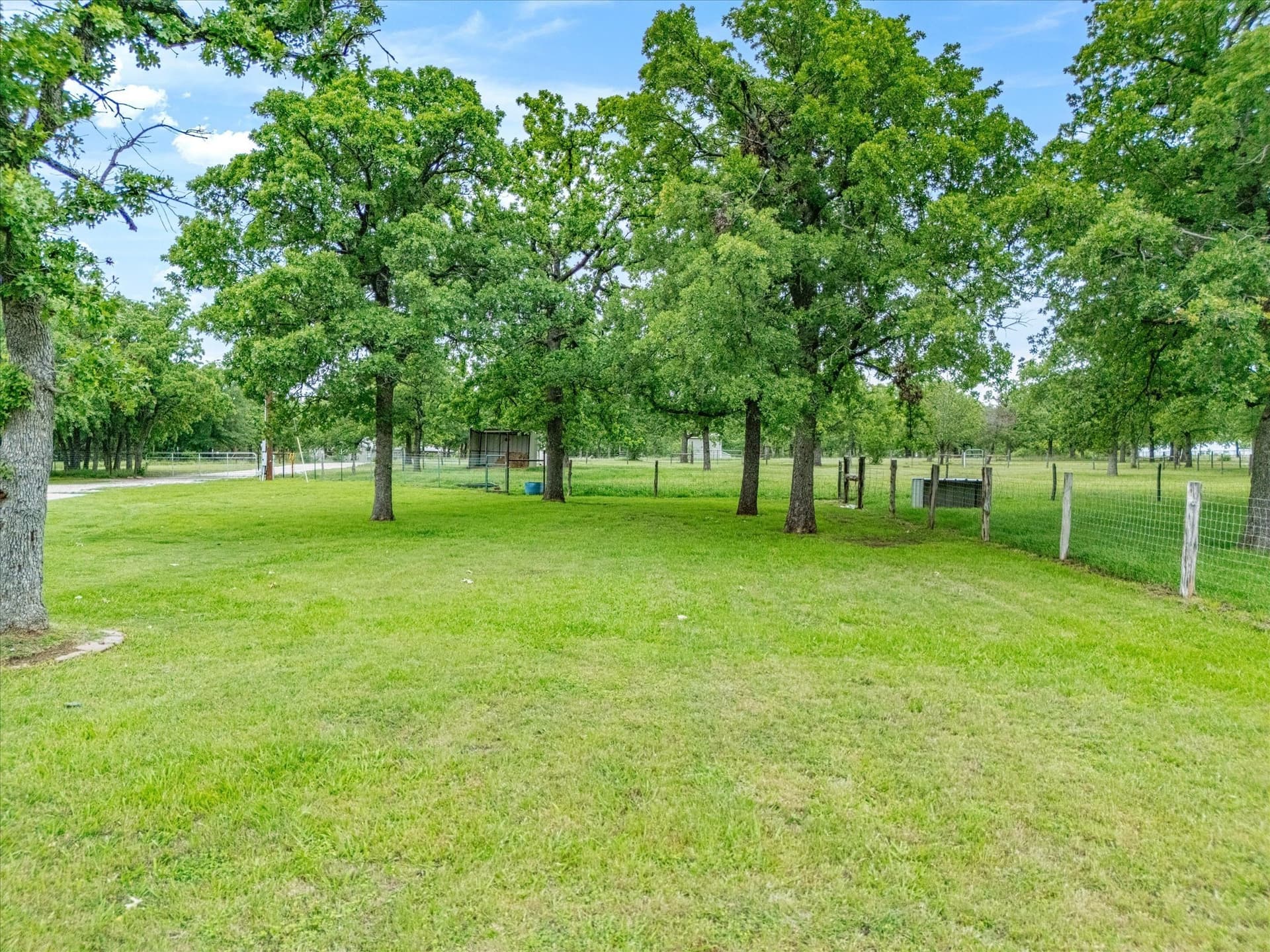 11.36 acres in Wise County - photo 37