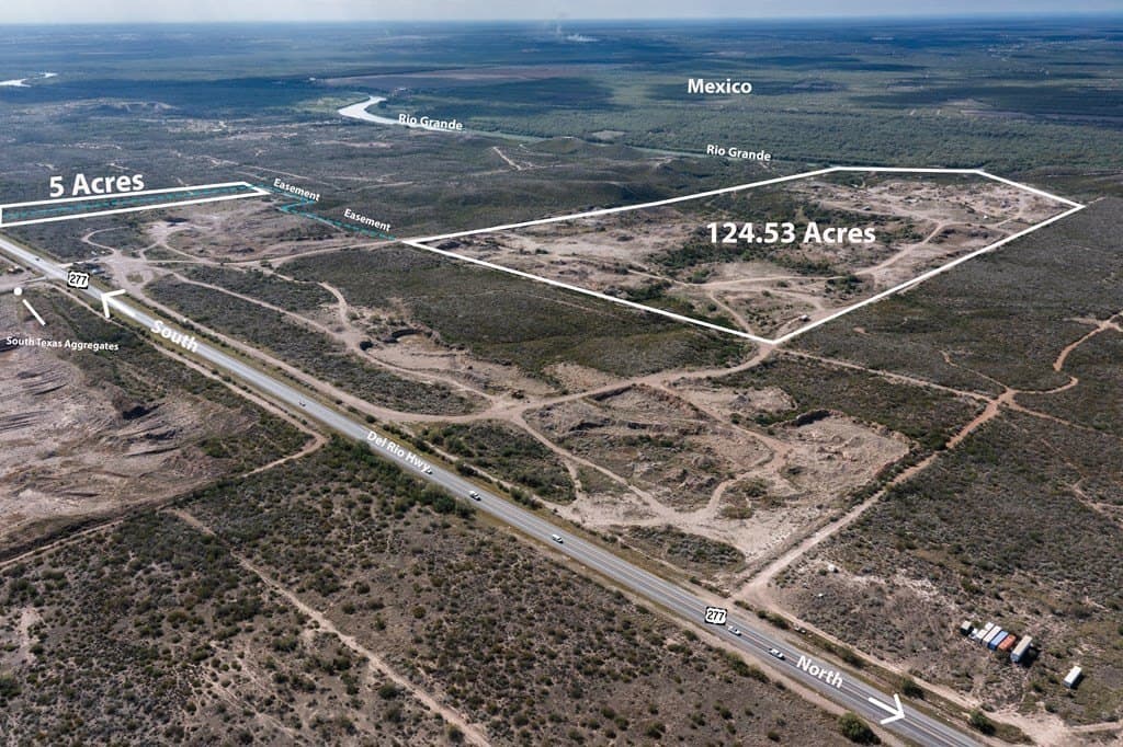 129.53 acres in Maverick County gallery image 3