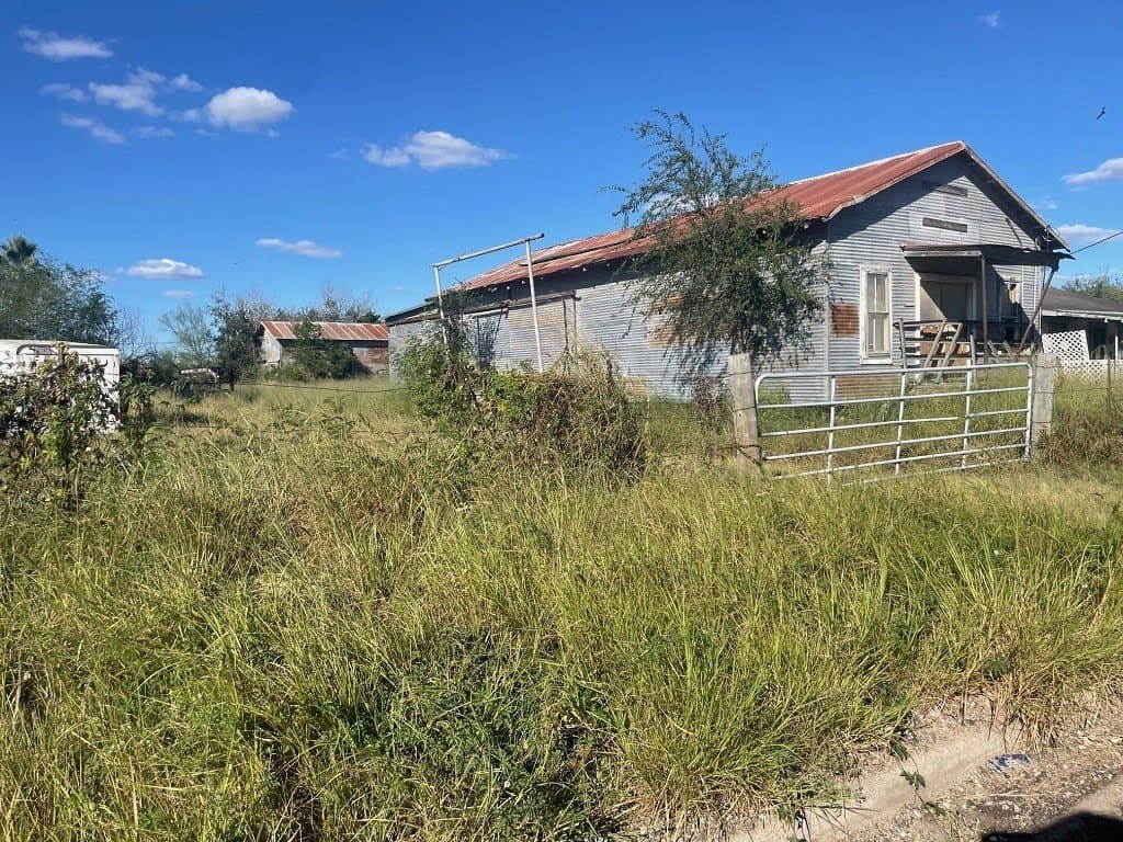 0.34 acres in Jim Hogg County - photo 2