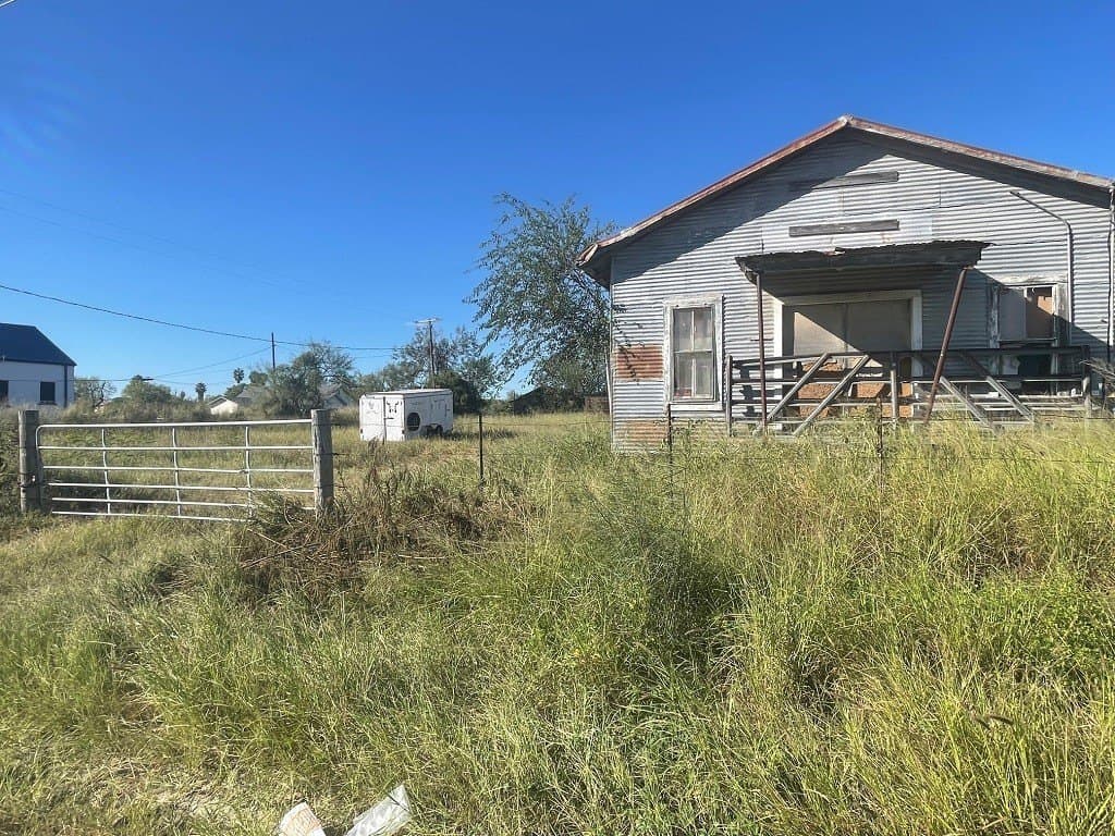 0.34 acres in Jim Hogg County - photo 4