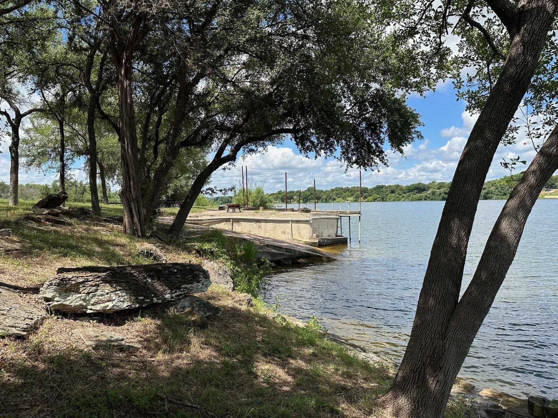 2 acres in Burnet County gallery image 4