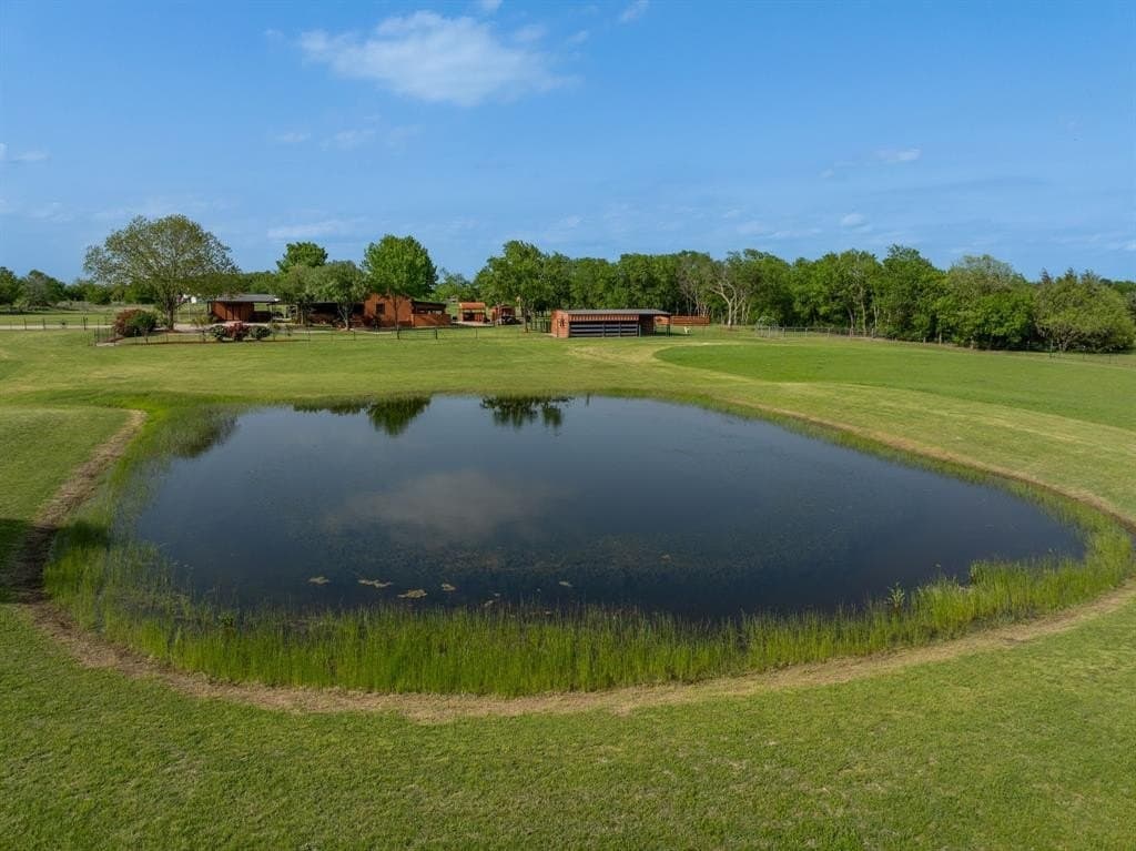 10.17 acres in Kaufman County gallery image 2